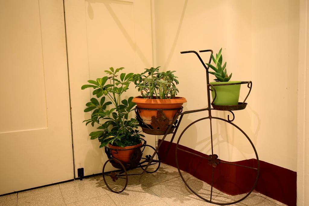 Giulietta Al Colosseo B&B Roma Habitación foto